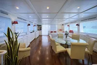 yacht-ziacanaia-saloni-sea__sea_charter-13.jpg