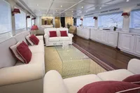 yacht-ziacanaia-saloni-sea__sea_charter-1.jpg