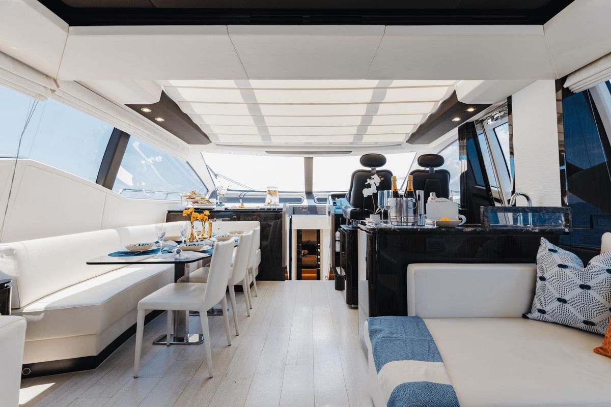 2019 Azimut 77 