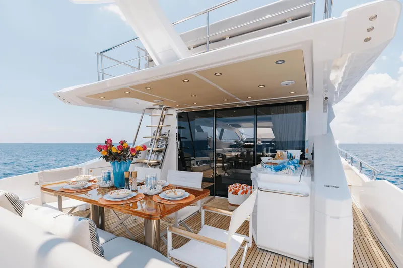 High Maintenance Yacht Photos Pics 