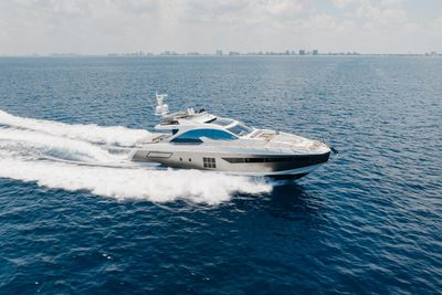 Yacht