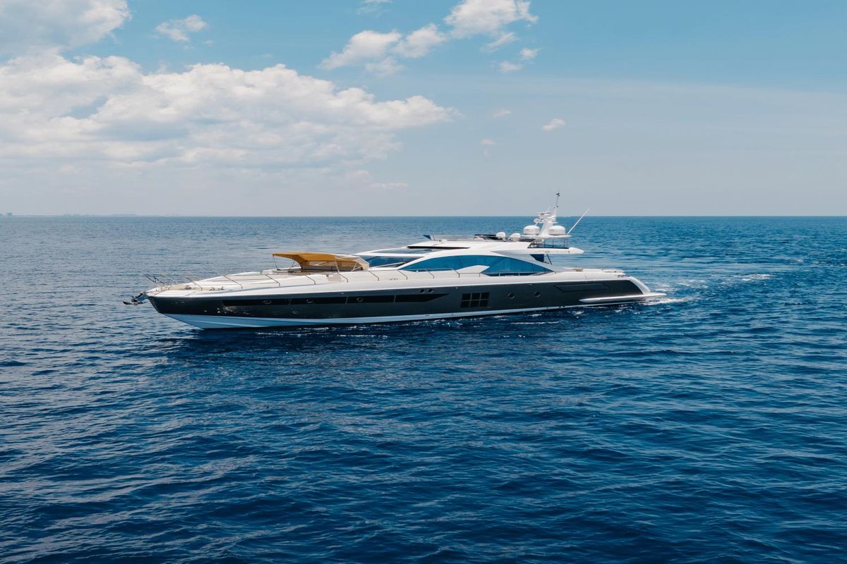 2019 Azimut 77 