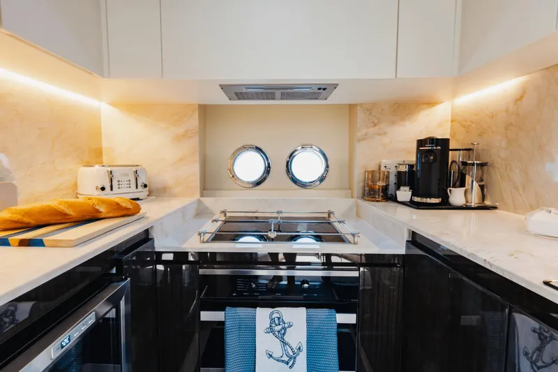 High Maintenance Yacht Photos Pics 