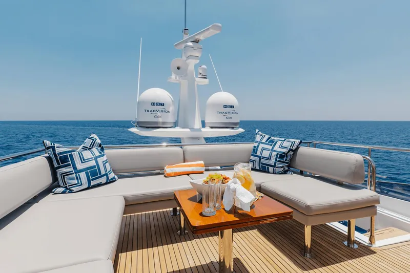 High Maintenance Yacht Photos Pics 