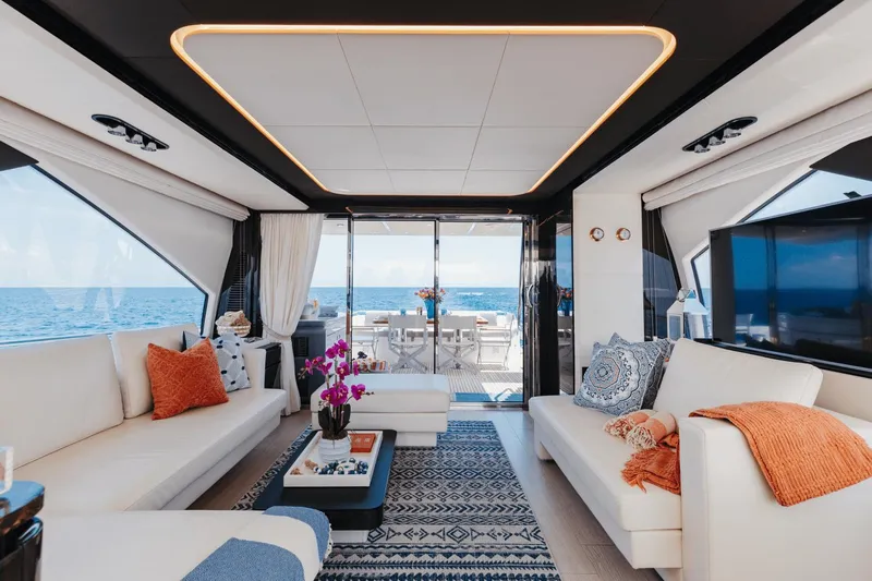 High Maintenance Yacht Photos Pics 