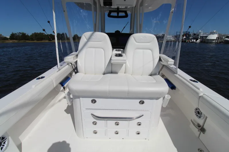 Blue Skin Yacht Photos Pics 