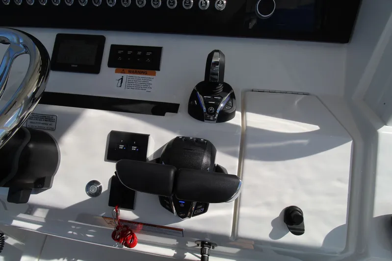 Blue Skin Yacht Photos Pics 