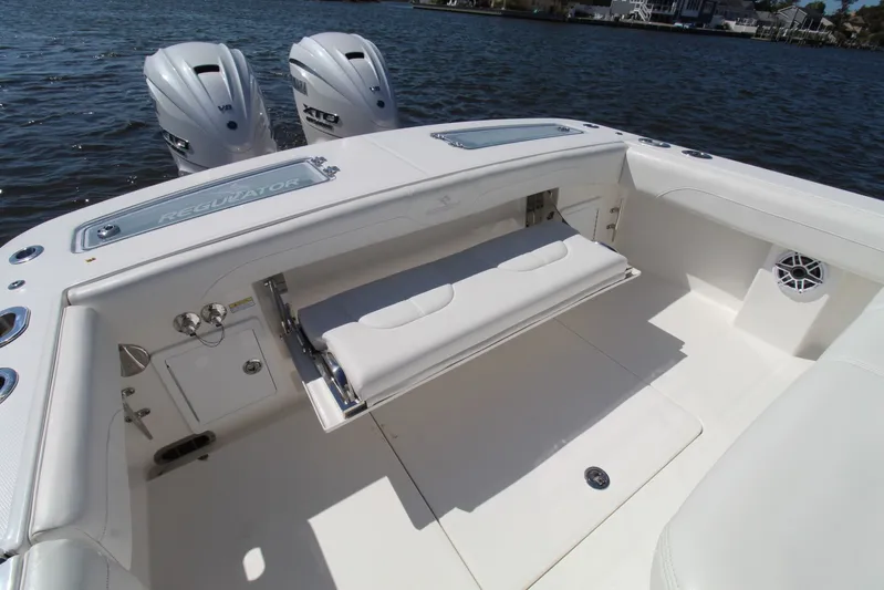 Blue Skin Yacht Photos Pics 