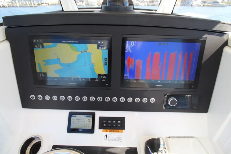 Blue Skin Yacht Photos Pics 