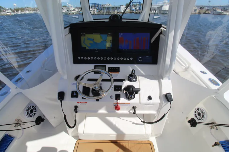 Blue Skin Yacht Photos Pics 