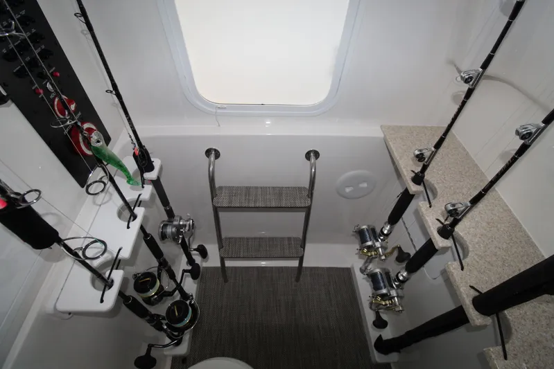 Blue Skin Yacht Photos Pics 