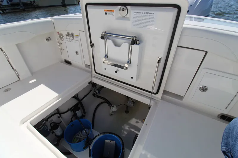 Blue Skin Yacht Photos Pics 