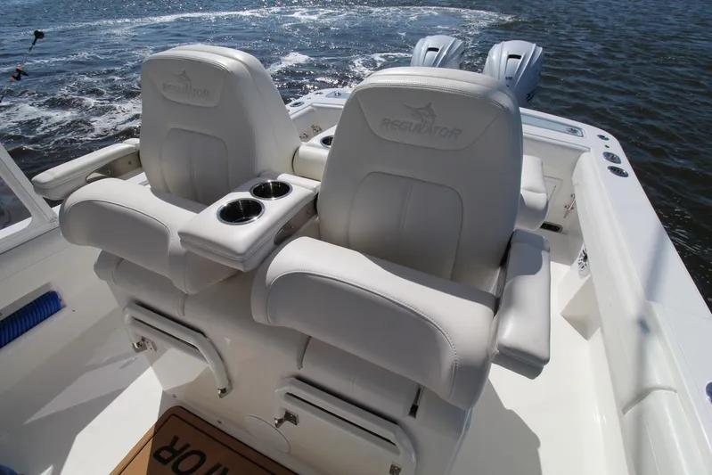 Blue Skin Yacht Photos Pics 