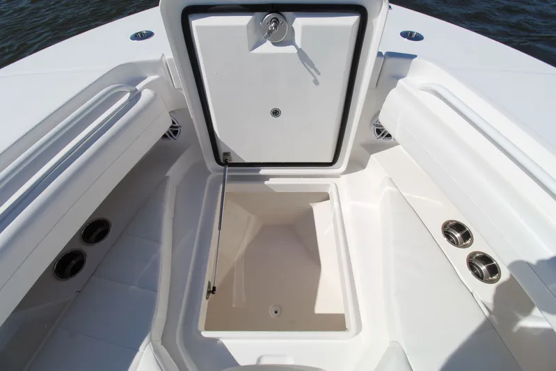 Blue Skin Yacht Photos Pics 