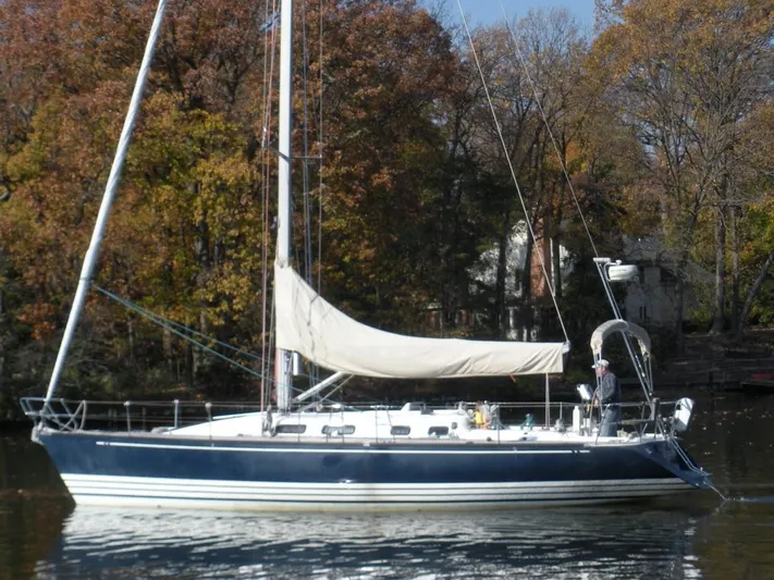 Inphase Yacht Photos Pics 