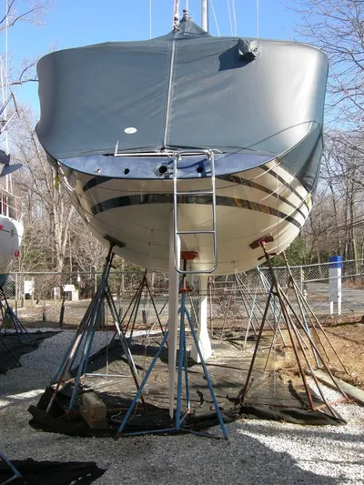 Inphase Yacht Photos Pics 