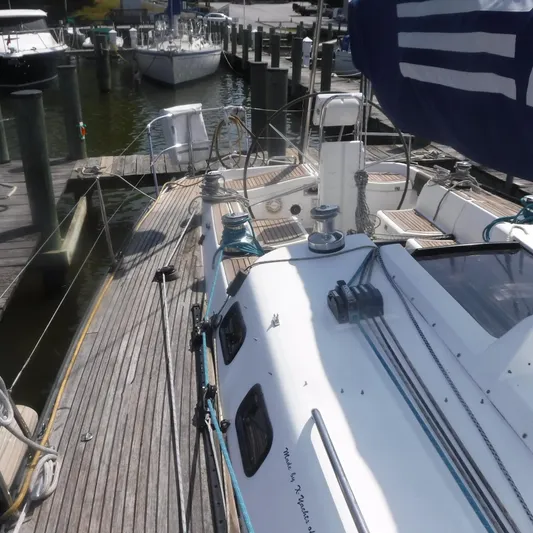 Inphase Yacht Photos Pics 