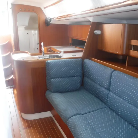 Inphase Yacht Photos Pics 