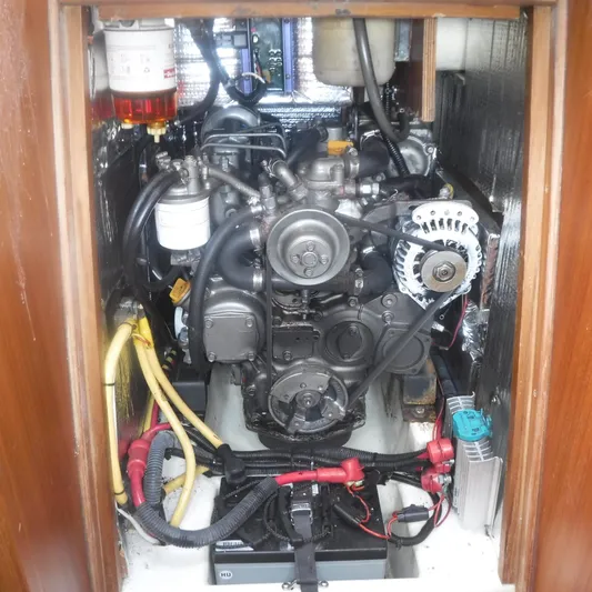 Inphase Yacht Photos Pics 