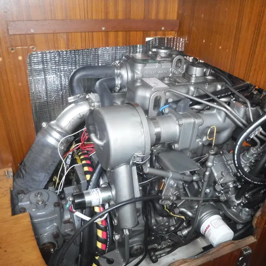 Inphase Yacht Photos Pics 