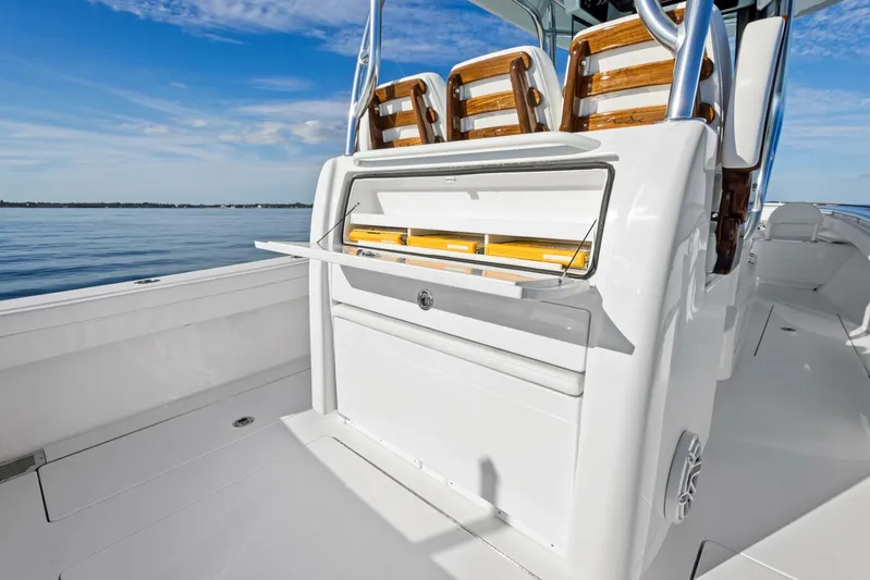 Galati Yacht Sales Trade Yacht Photos Pics 