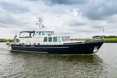 2002 Stentor 1800 Explorer