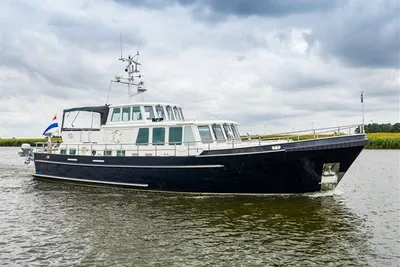 2002 Stentor 1800 Explorer