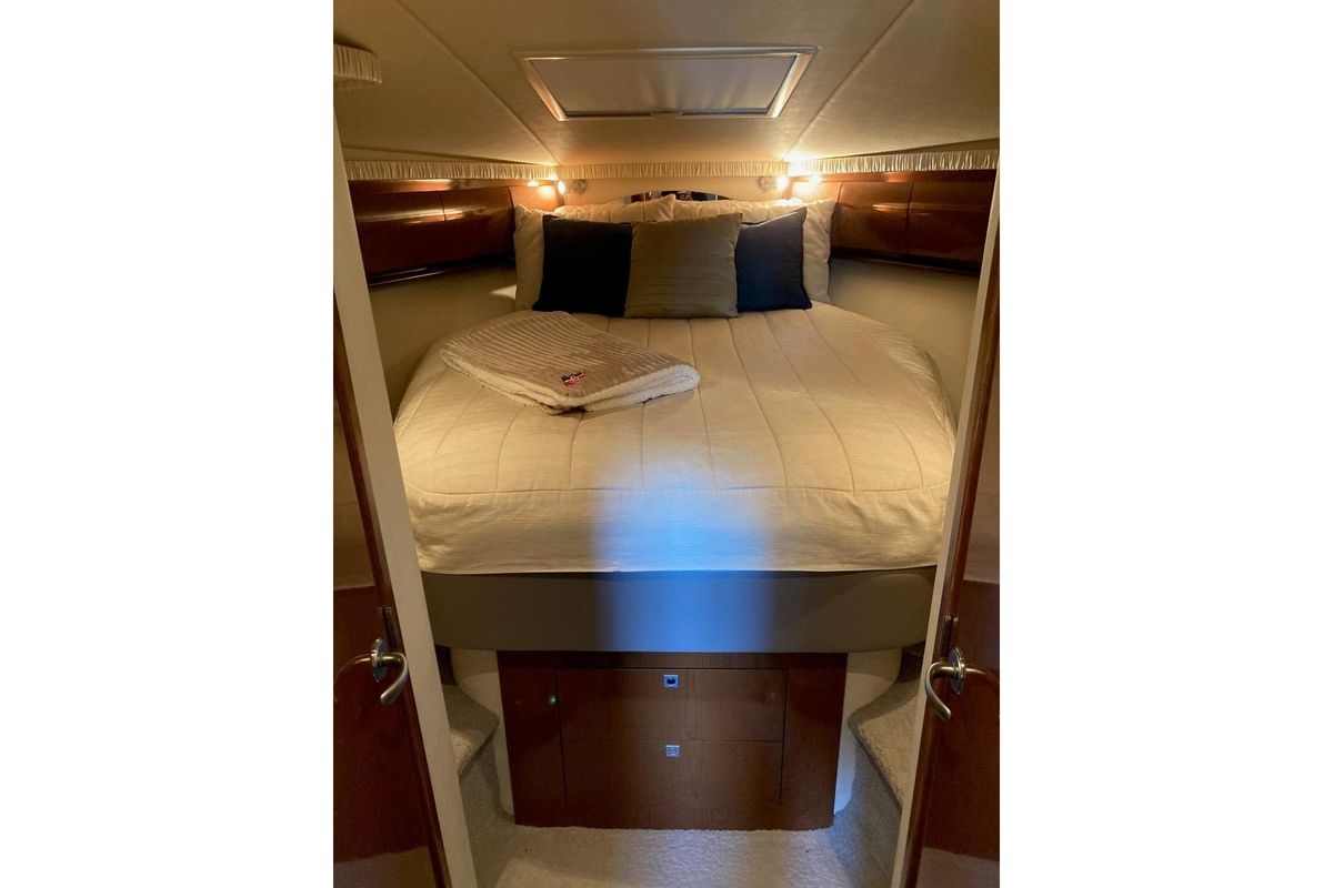 2008 Sea Ray 44 