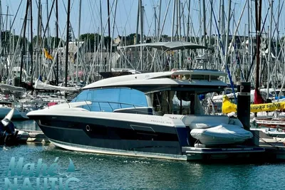 2019 Prestige 520