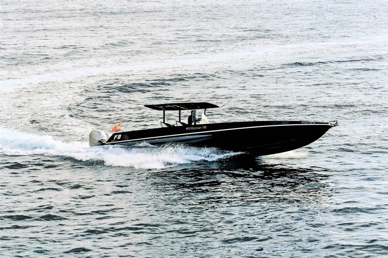 F11 Yacht Photos Pics 