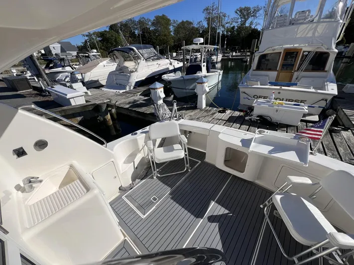 Well Adjusted Yacht Photos Pics 