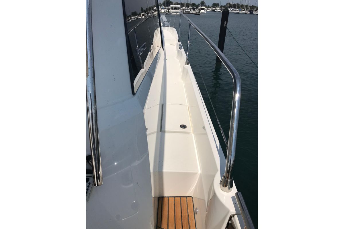2019 Prestige 52 