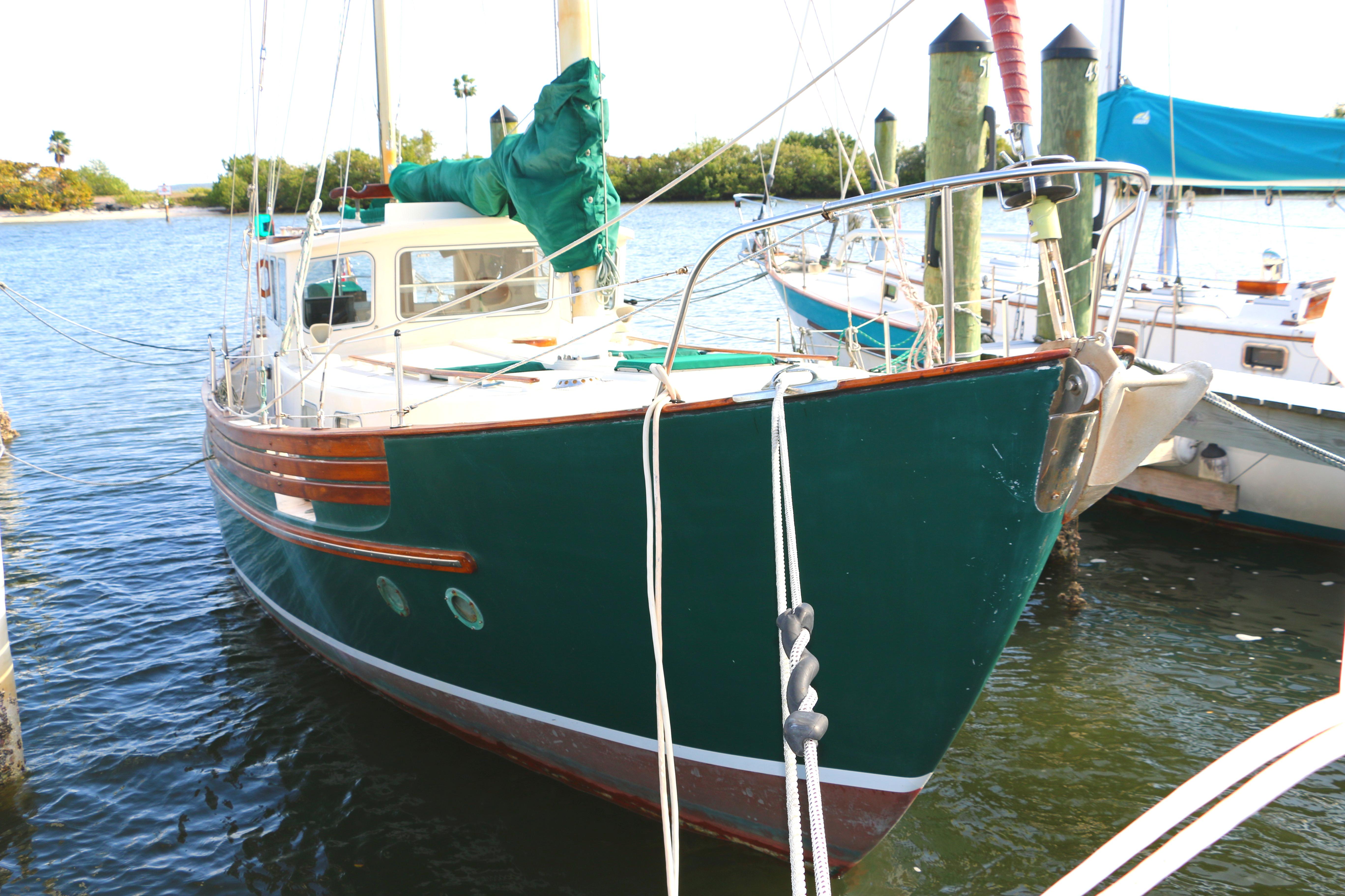 fisher 37 yacht