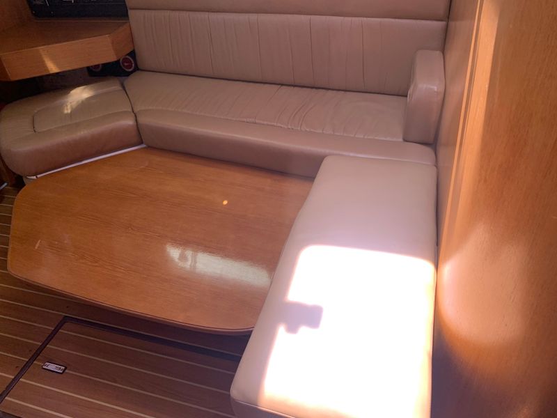 2004 Catalina 350