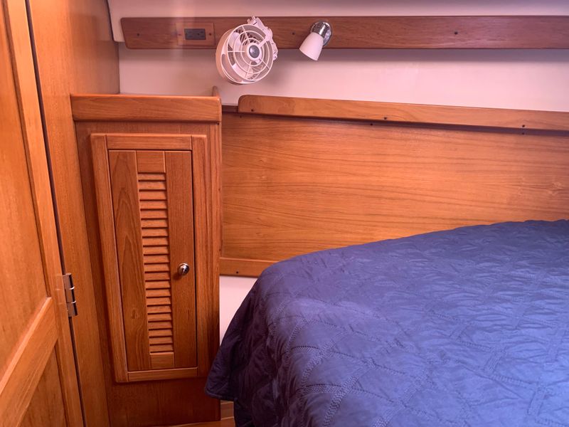 2004 Catalina 350