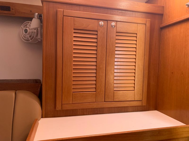 2004 Catalina 350
