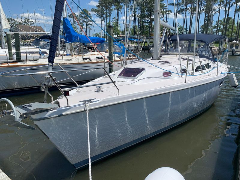 2004 Catalina 350