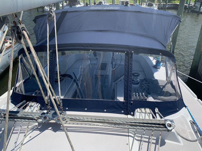 2004 Catalina 350