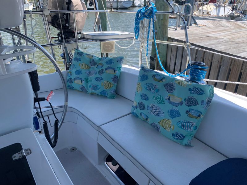 2004 Catalina 350