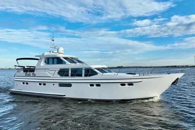 2005 Van den Hoven Exclusive 1600