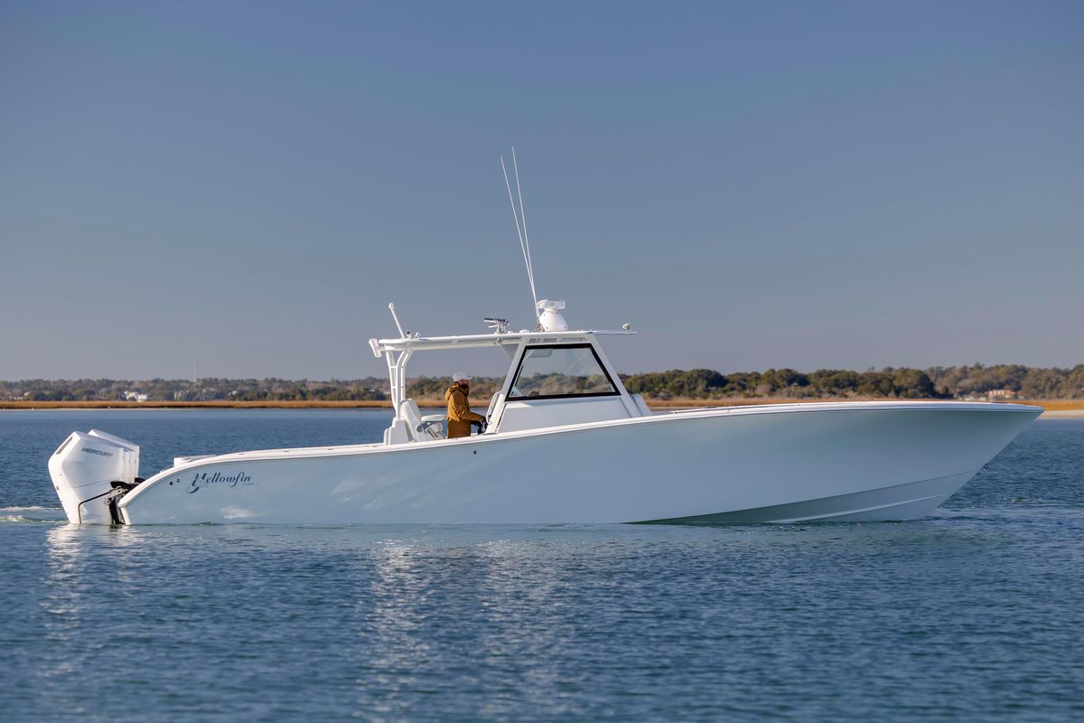 2017 Yellowfin 42 