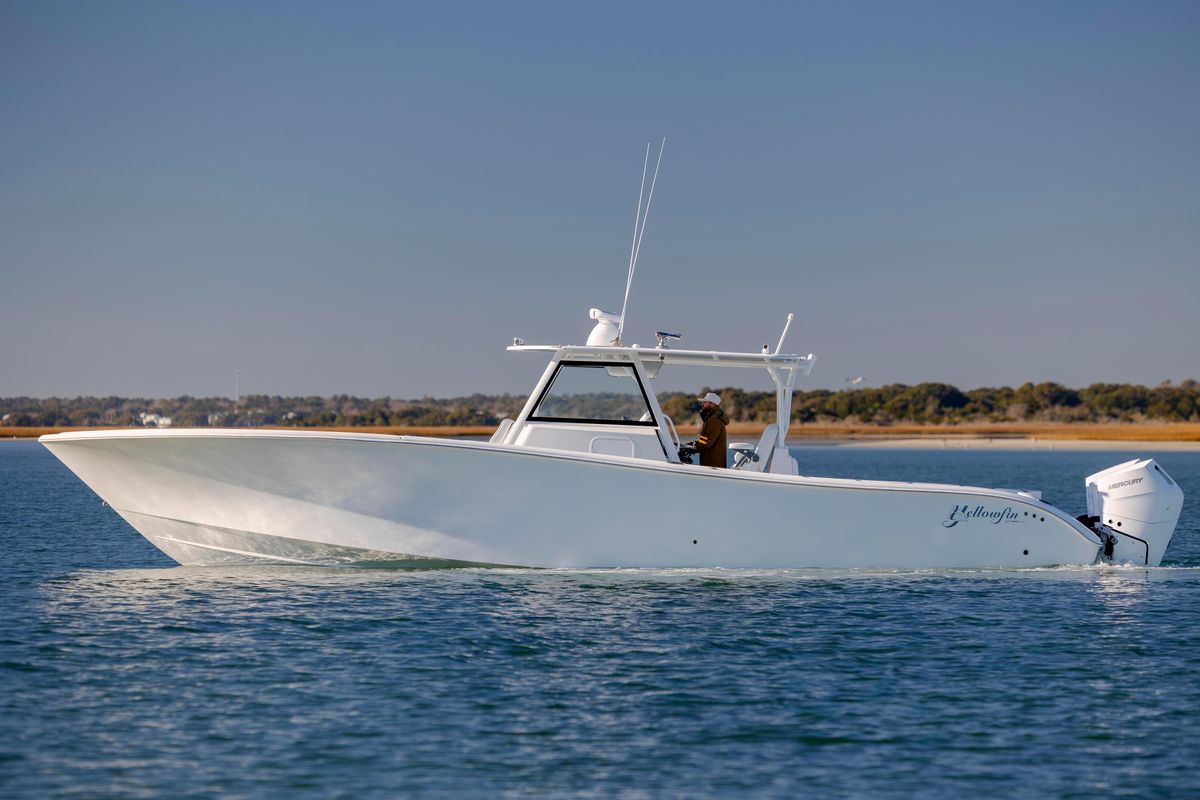 2017 Yellowfin 42 