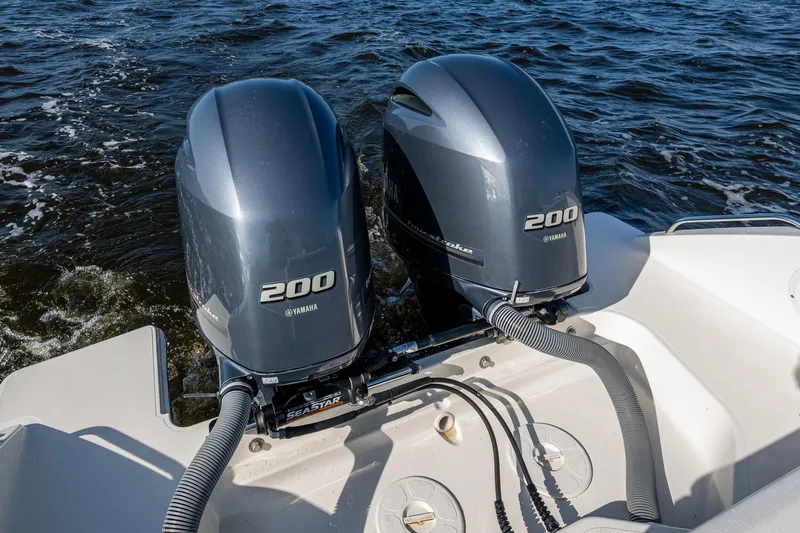  Yacht Photos Pics Twin Yamaha 200 engines on a 2021 Pursuit DC 266 Dual Console boat.