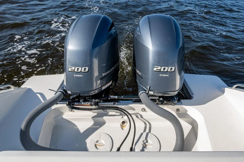  Yacht Photos Pics Twin Yamaha 200 engines on a 2021 Pursuit DC 266 Dual Console boat.