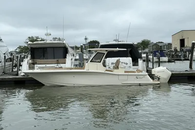 Scout 260 LXF