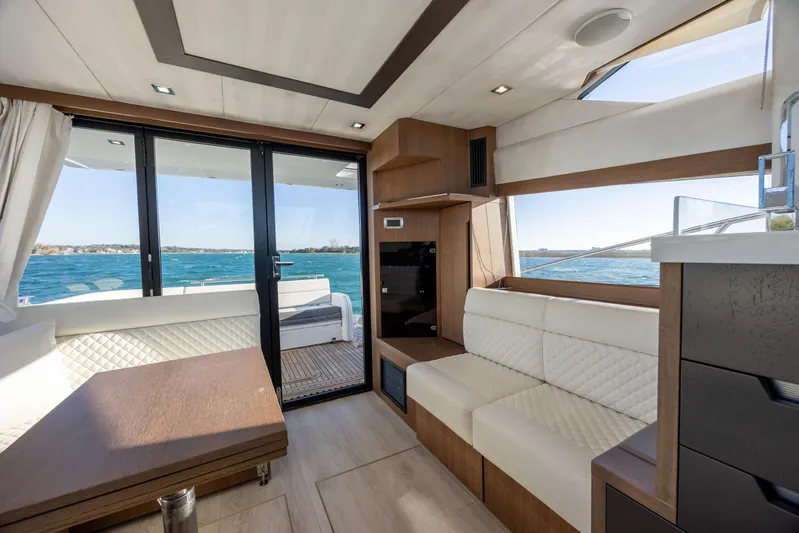 Sea De Vivre Yacht Photos Pics 