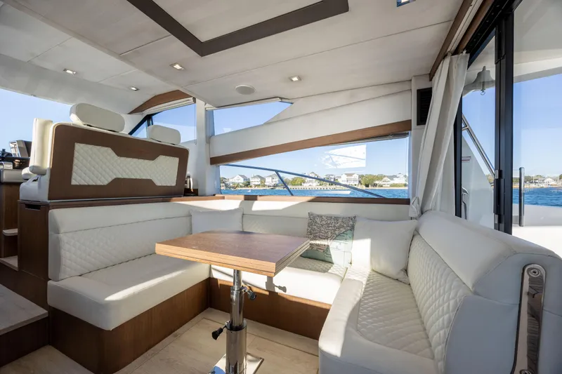 Sea De Vivre Yacht Photos Pics 