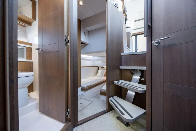 Sea De Vivre Yacht Photos Pics 