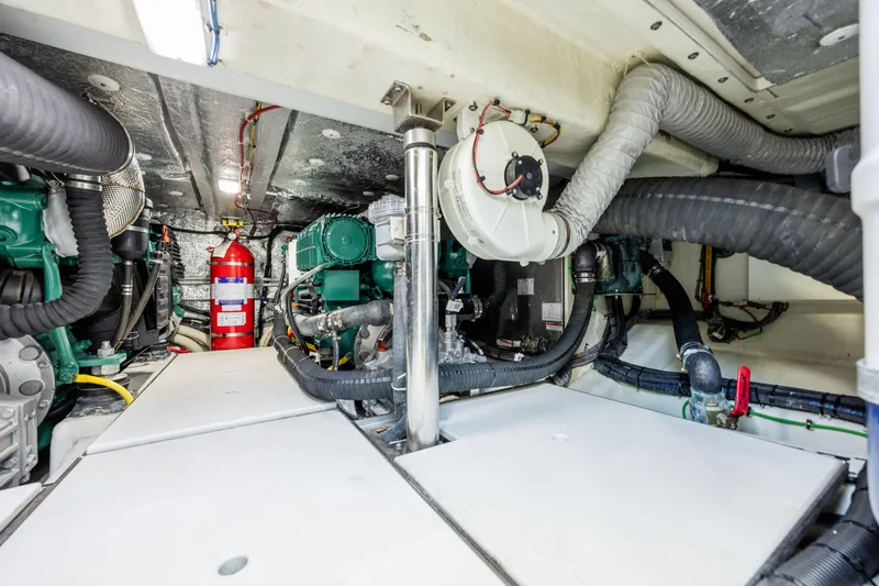 Sea De Vivre Yacht Photos Pics 