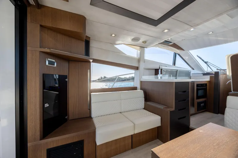 Sea De Vivre Yacht Photos Pics 